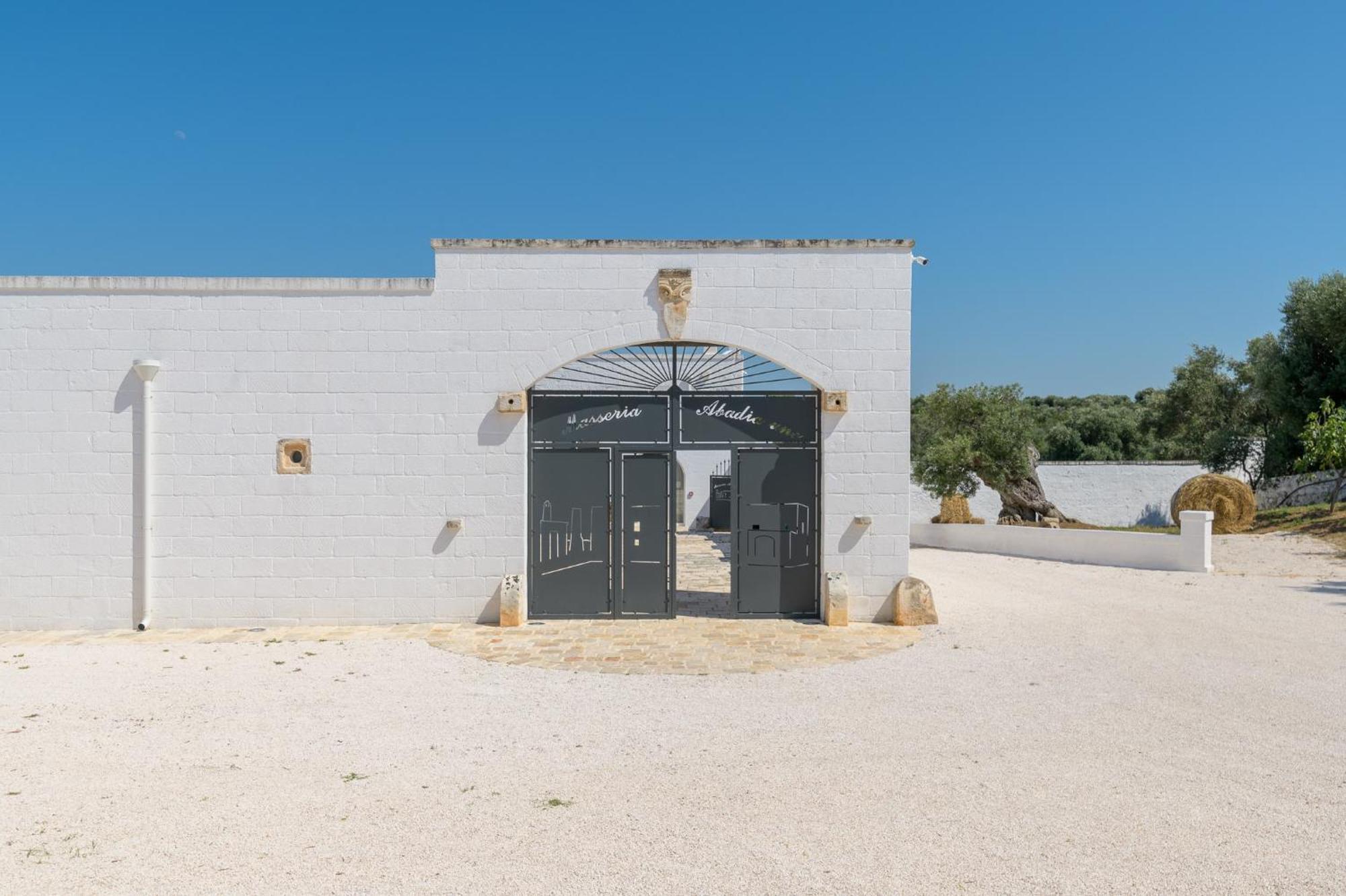 Masseria Abadia Uno 오스투니 외부 사진