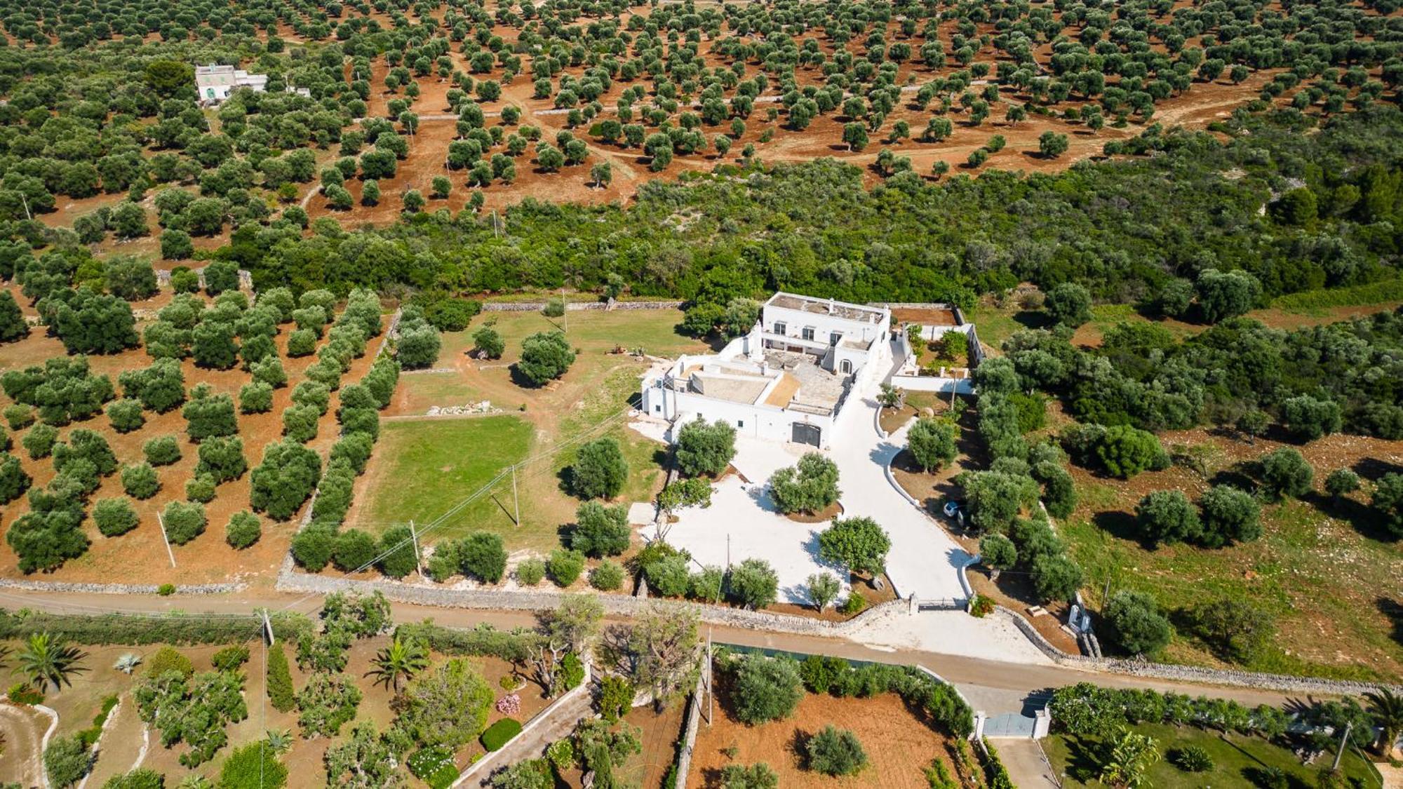 Masseria Abadia Uno 오스투니 외부 사진
