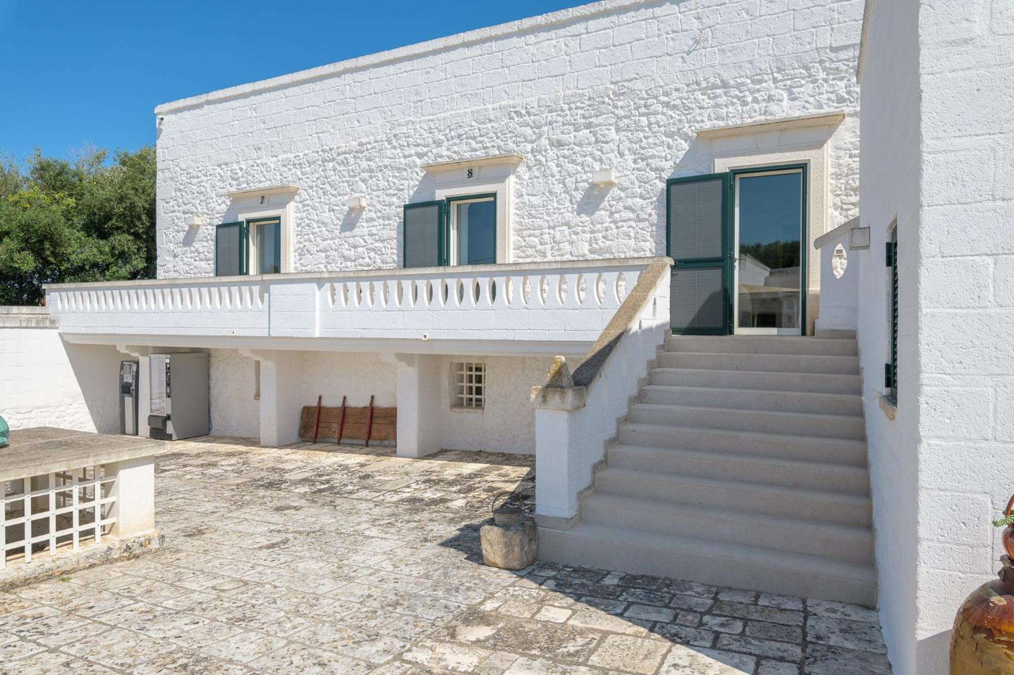 Masseria Abadia Uno 오스투니 외부 사진