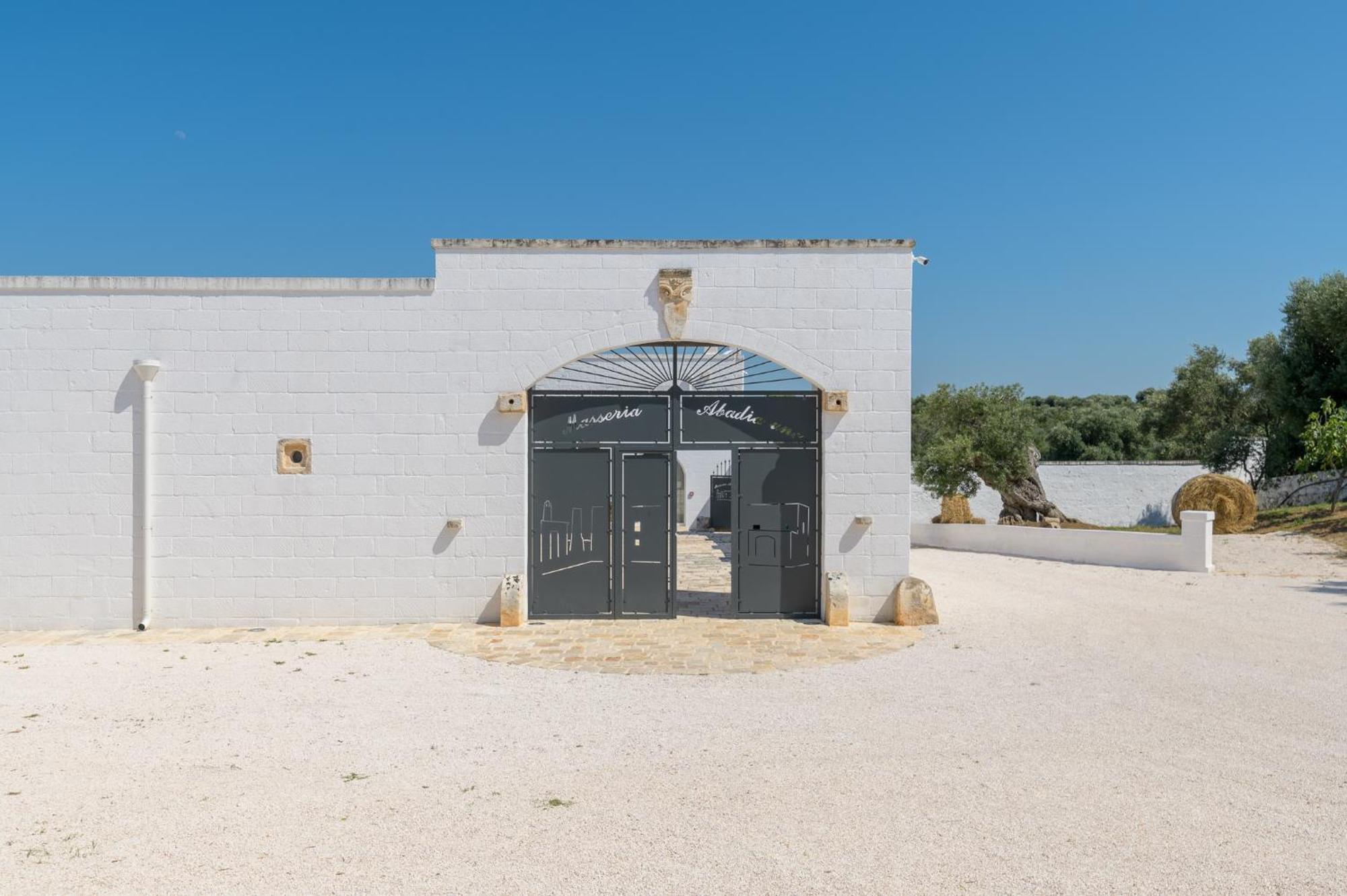 Masseria Abadia Uno 오스투니 외부 사진
