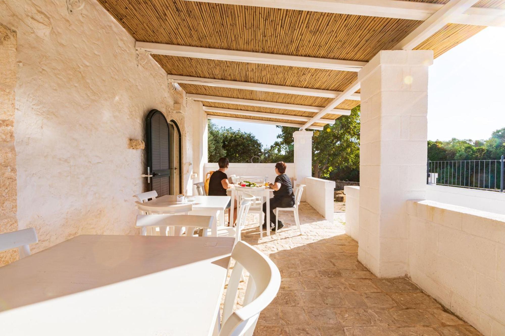 Masseria Abadia Uno 오스투니 외부 사진